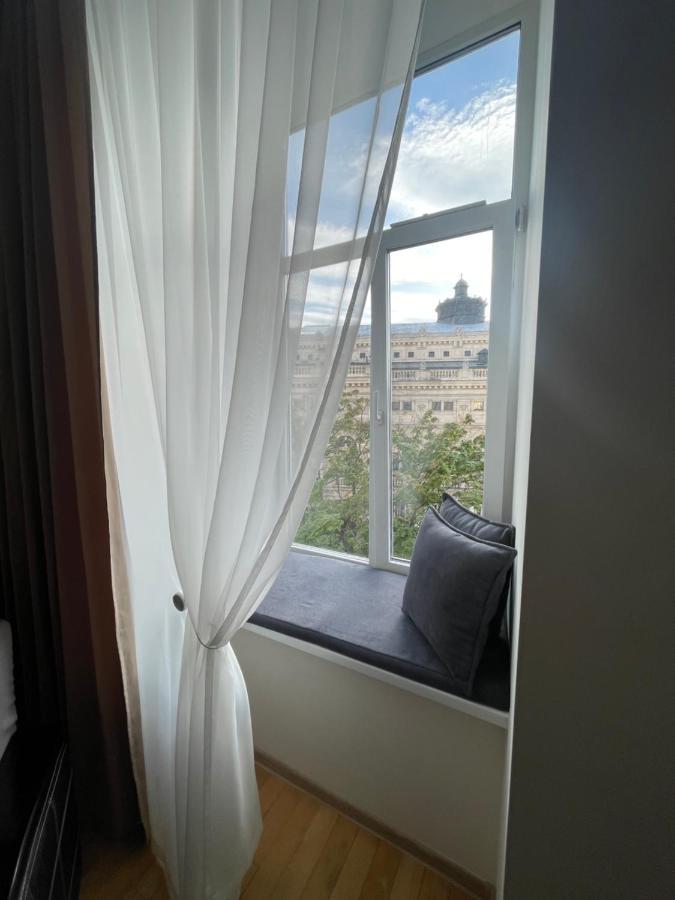 Apartment With The View Of The Opera House Lviv Dış mekan fotoğraf